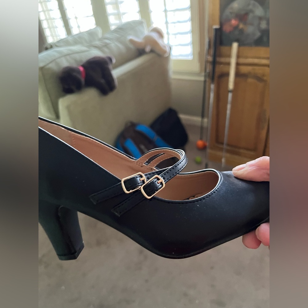 Source Unknown Black Double Strap Heels - image 1